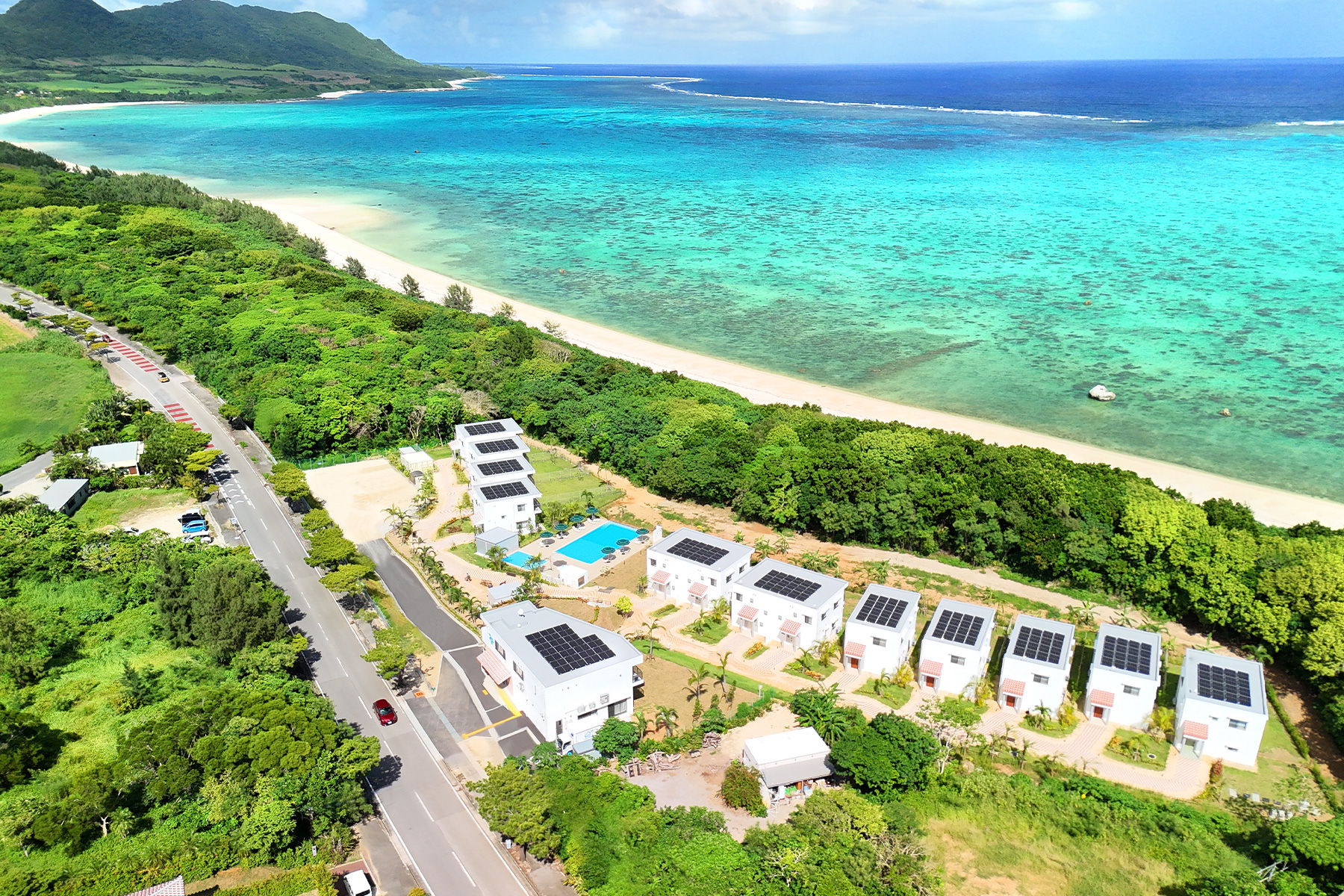 アイドリング！！！ DVD BOX 4点 万座ビーチ 万座ビーチ2010 石垣島 石垣島 ADVENTURE PiPiでマリンスポーツを満喫！カップルに
